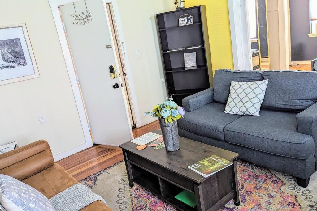 Escape On Hambright'S Alley! Walk 2 Everything! Cyclists Welcome! 1St Fl Unit A 컴벌랜드 외부 사진